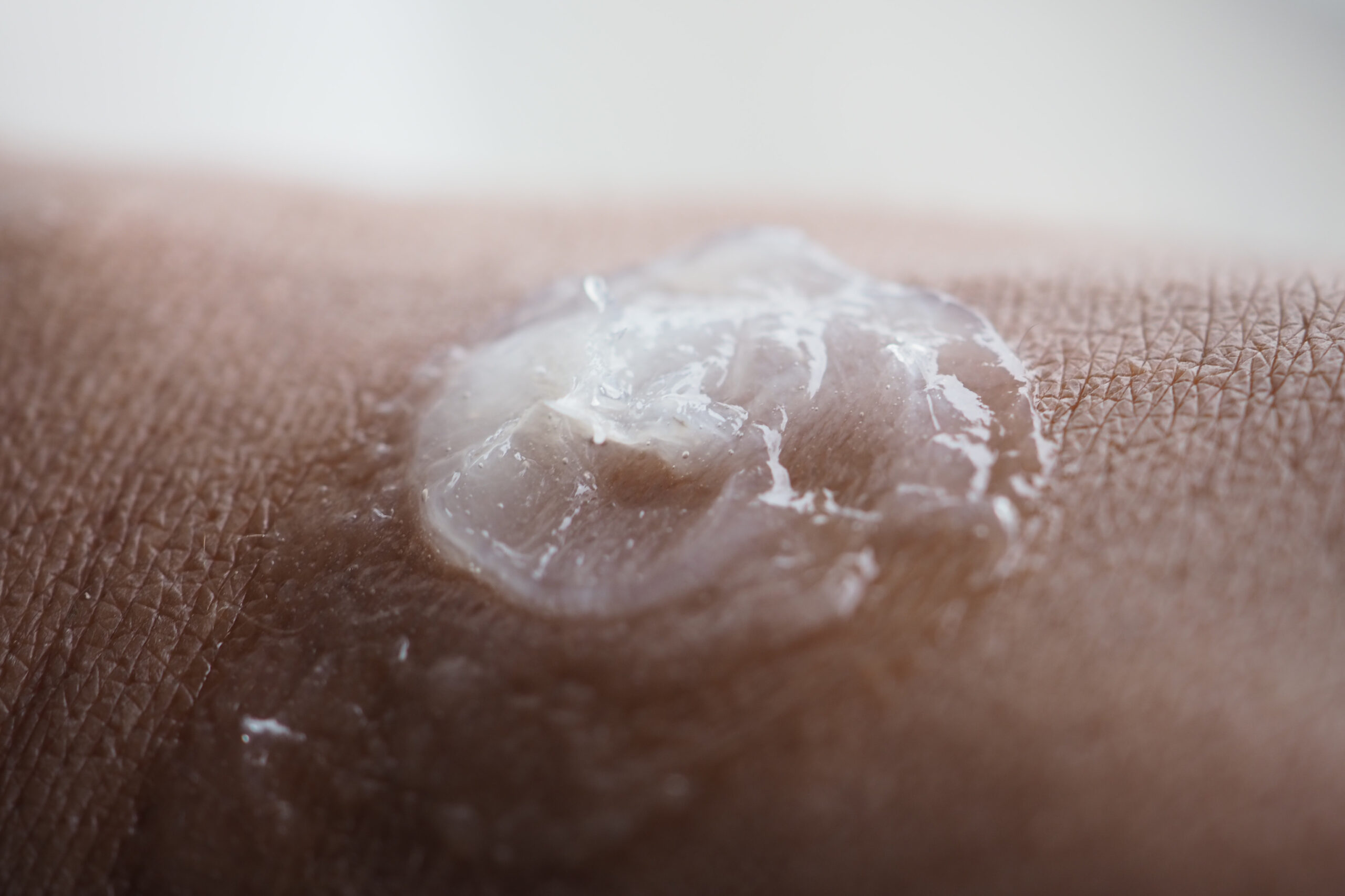 1.「サウナ前にワセリンを塗ると乾燥が防げる」は本当？