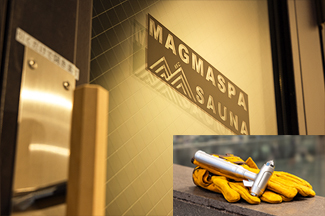 サウナ室ドアガラス